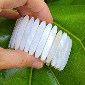 Natural Mother of Pearl Wide Stretch Bracelet Hypoallergenic Jewelry